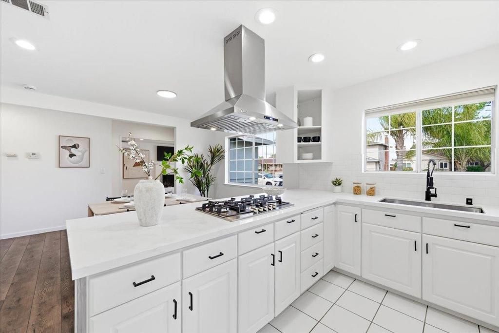 Image 12 of property listing at 4295 Jan Way, San Jose, CA 95124