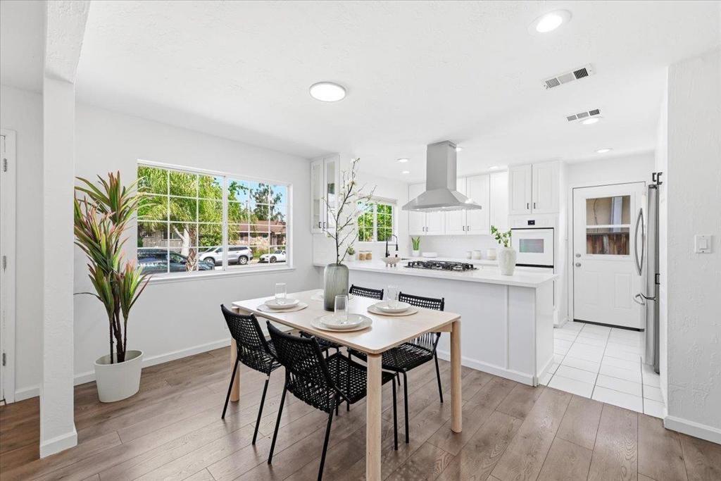 Image 17 of property listing at 4295 Jan Way, San Jose, CA 95124