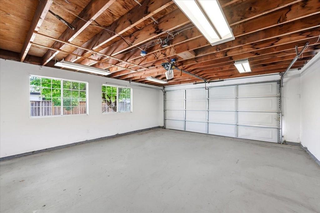 Image 41 of property listing at 4295 Jan Way, San Jose, CA 95124