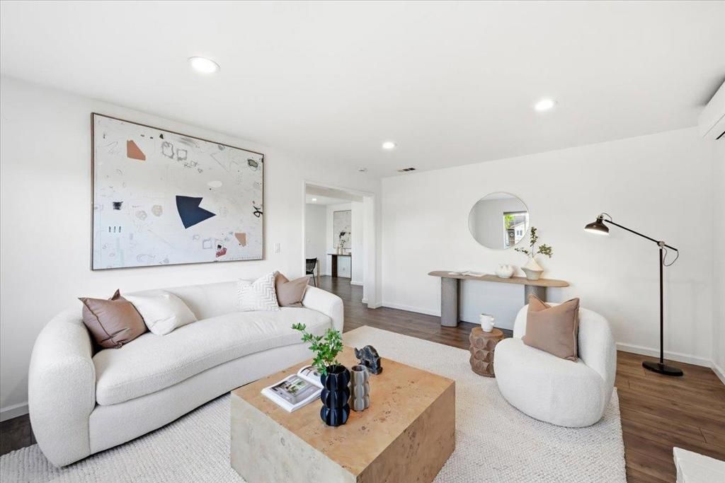 Image 8 of property listing at 4295 Jan Way, San Jose, CA 95124