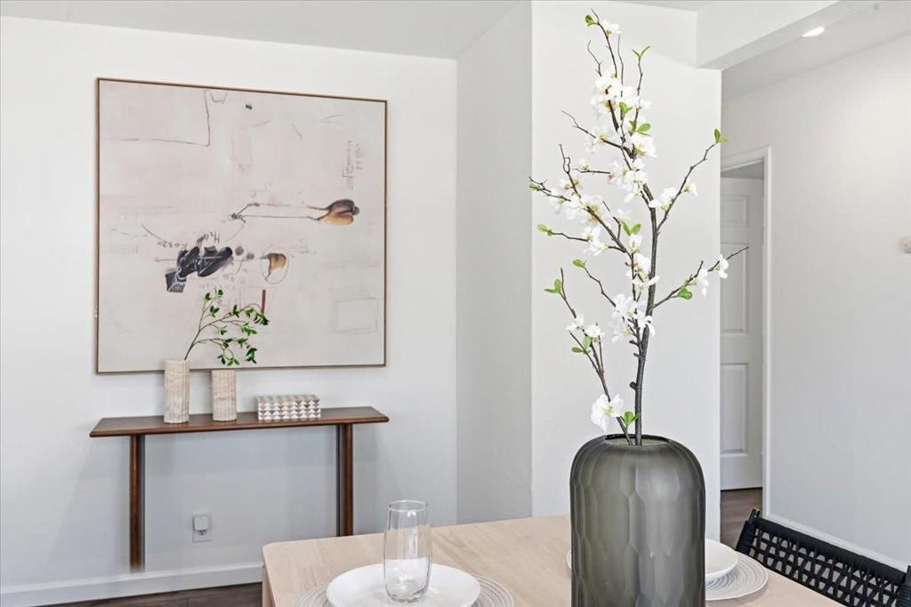 Image 9 of property listing at 4295 Jan Way, San Jose, CA 95124