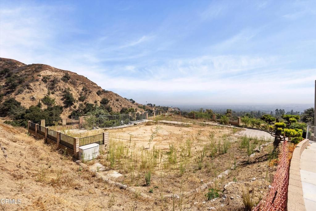 1304 Rubio Vista Road, Altadena, CA 91001