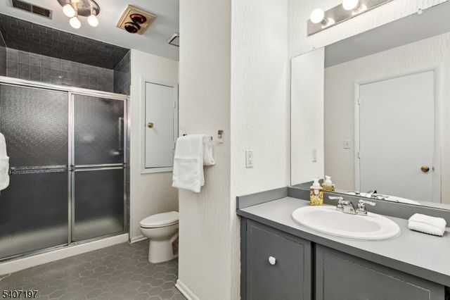 39 Yarmouth, Scotch Plains Twp., NJ 07076