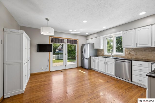 6530 Courtney Circle, Lincoln, NE 68516
