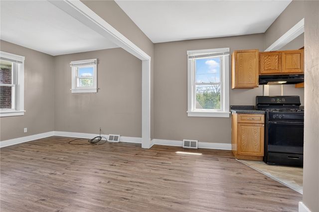 740 Punta Gorda Ave, East Mckeesport, PA 15035