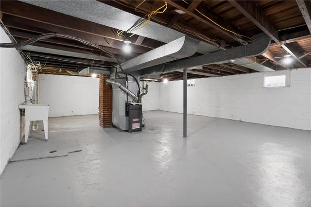 740 Punta Gorda Ave, East Mckeesport, PA 15035