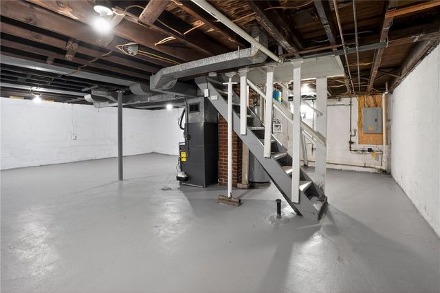 740 Punta Gorda Ave, East Mckeesport, PA 15035