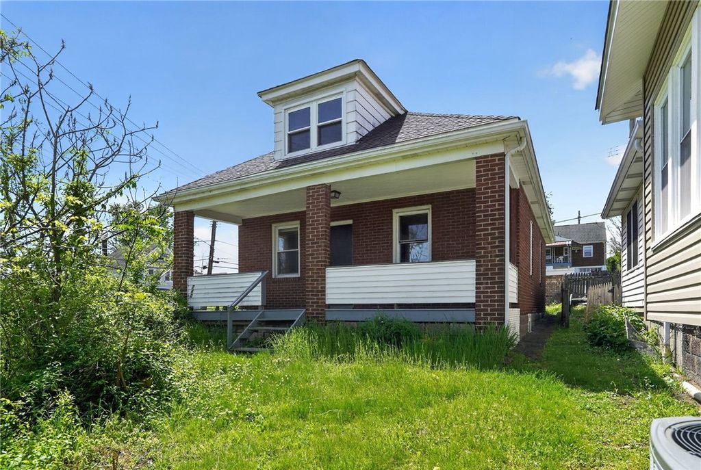 740 Punta Gorda Ave, East Mckeesport, PA 15035