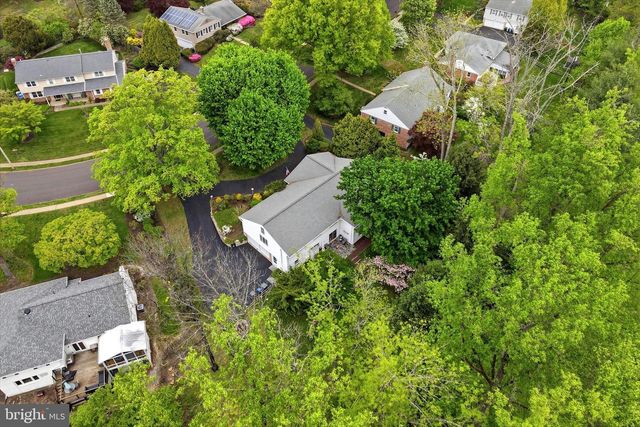 1811 SHARON RD, Jenkintown, PA 19046
