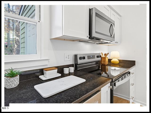 106 Barbee Court, Carrboro, NC 27510