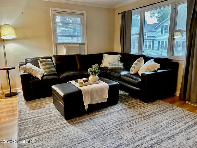 74 Walnut Street, Saratoga Springs, NY 12866