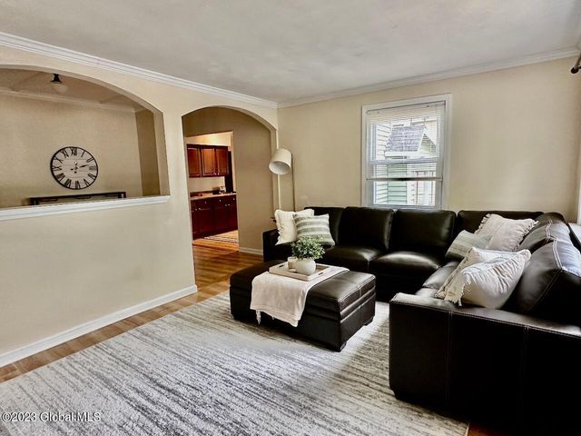 74 Walnut Street, Saratoga Springs, NY 12866