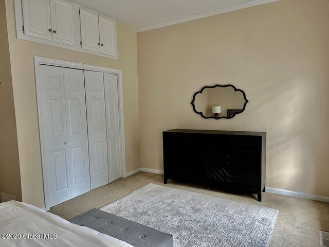 74 Walnut Street, Saratoga Springs, NY 12866