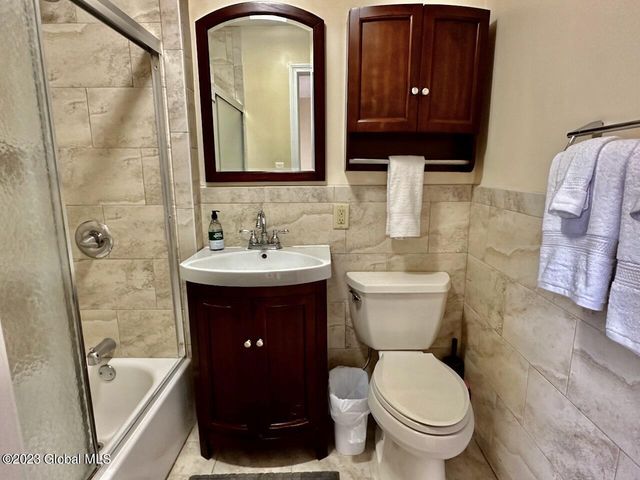 74 Walnut Street, Saratoga Springs, NY 12866