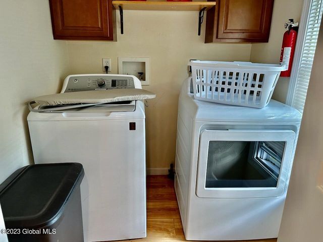 74 Walnut Street, Saratoga Springs, NY 12866