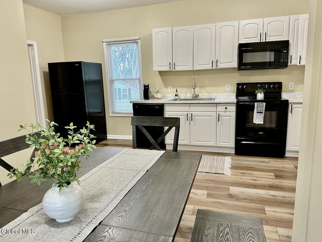 74 Walnut Street, Saratoga Springs, NY 12866