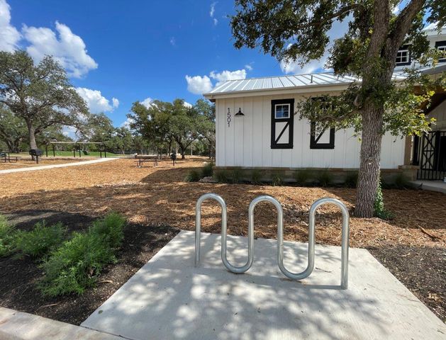 1916 Davee PL, Georgetown, TX 78633