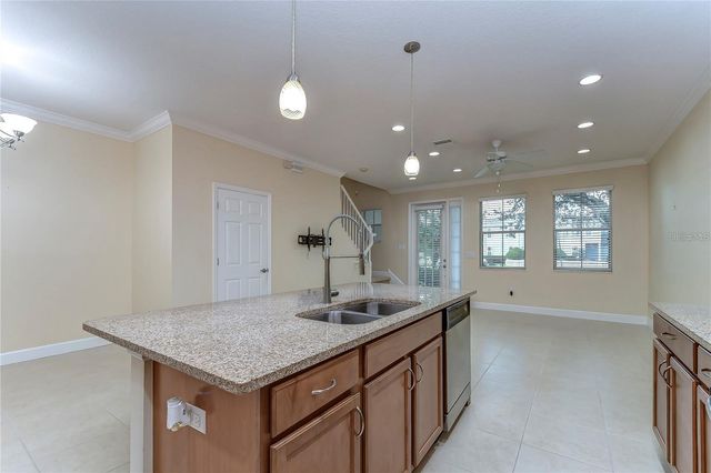 6114 FISHHAWK CROSSING BOULEVARD, Lithia, FL 33547
