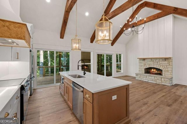 25 Riverhouse Drive, Dahlonega, GA 30533