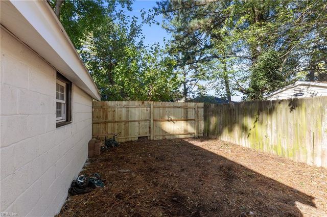 2914 Woodland Ave AVE, Norfolk, VA 23504