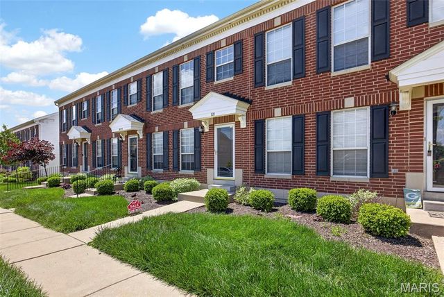 821 Brookmead Drive, O'fallon, MO 63366