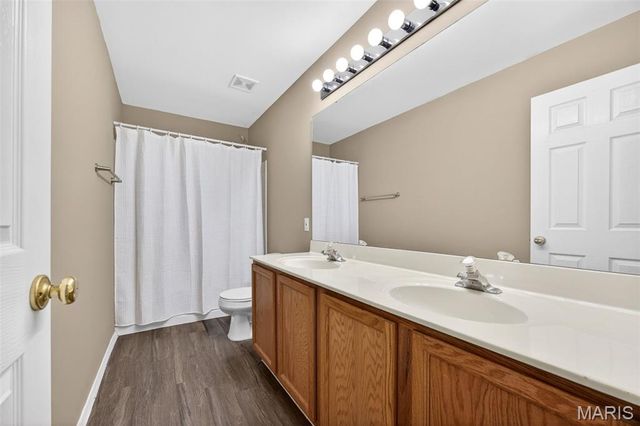 821 Brookmead Drive, O'fallon, MO 63366