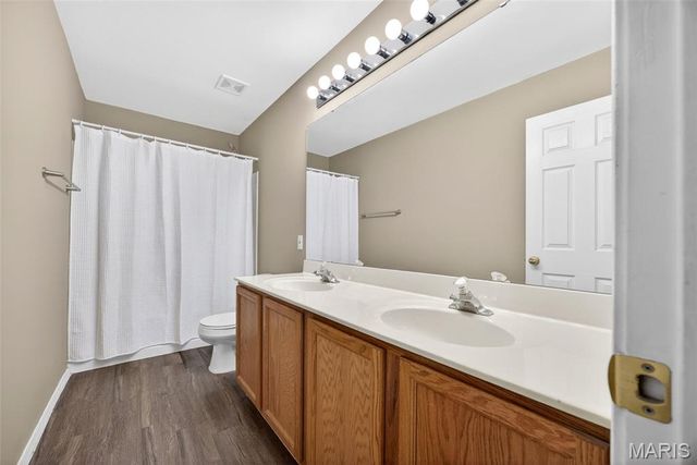 821 Brookmead Drive, O'fallon, MO 63366