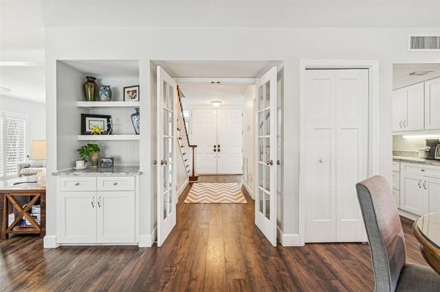 11713 PHOENIX CIRCLE, Tampa, FL 33618