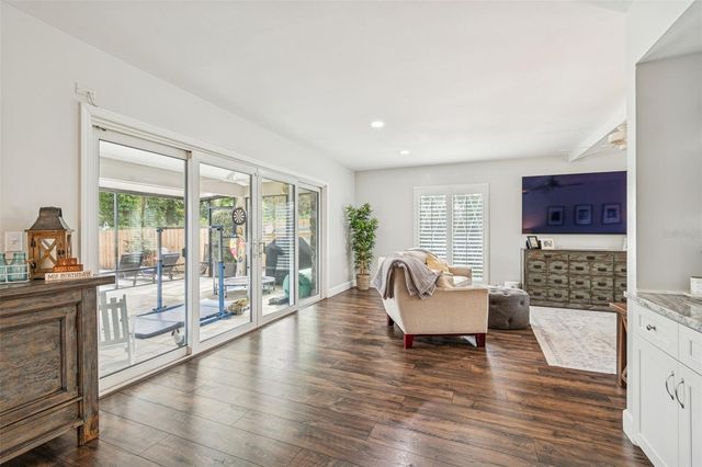 11713 PHOENIX CIRCLE, Tampa, FL 33618