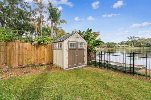 11713 PHOENIX CIRCLE, Tampa, FL 33618