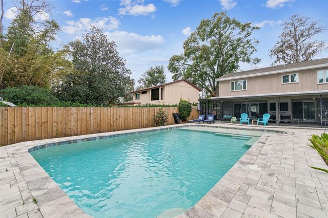 11713 PHOENIX CIRCLE, Tampa, FL 33618