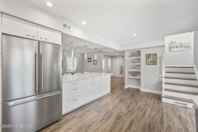 4 Canadian Woods Road, Marlboro, NJ 07746