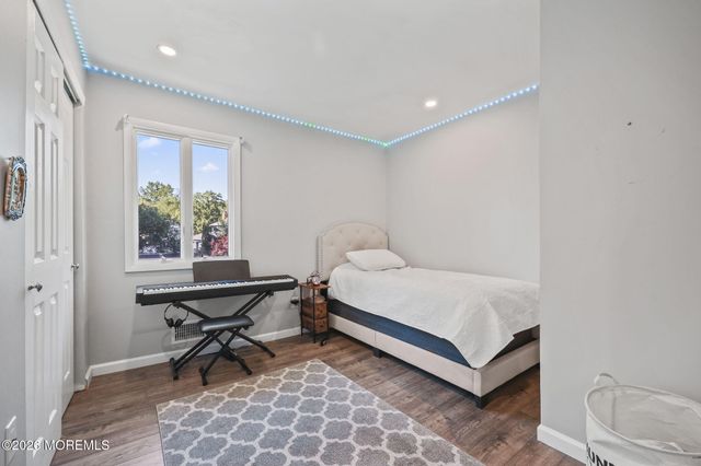 4 Canadian Woods Road, Marlboro, NJ 07746