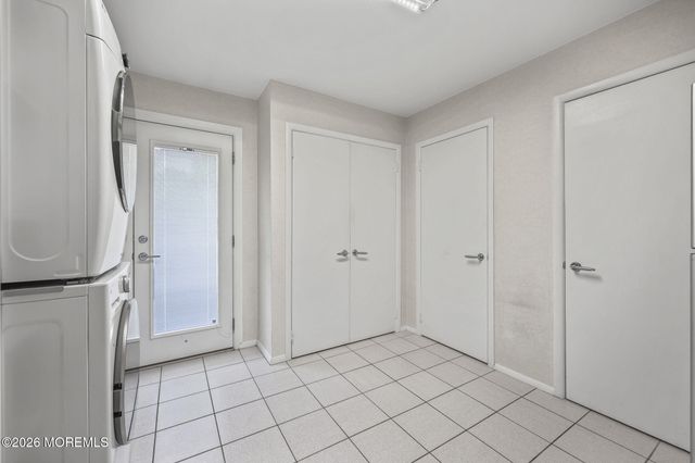 4 Canadian Woods Road, Marlboro, NJ 07746