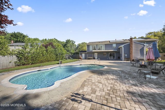 4 Canadian Woods Road, Marlboro, NJ 07746