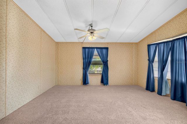 9107 34TH AVENUE E, Palmetto, FL 34221