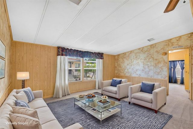 9107 34TH AVENUE E, Palmetto, FL 34221