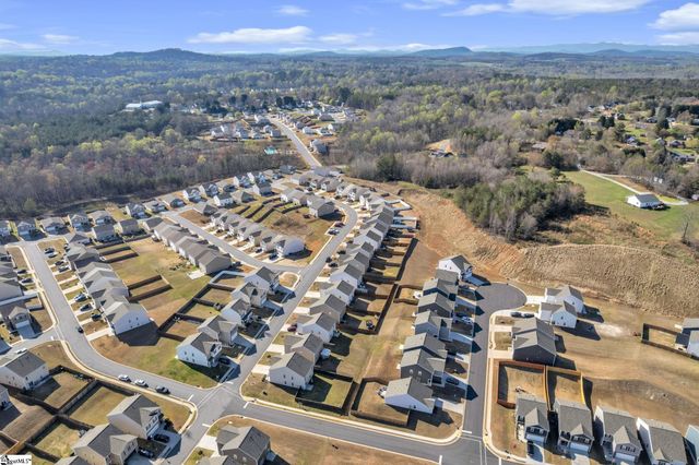 802 Ashwood Way, Easley, SC 29640