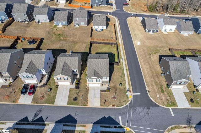 802 Ashwood Way, Easley, SC 29640