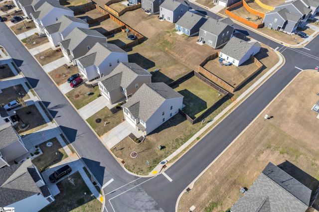 802 Ashwood Way, Easley, SC 29640