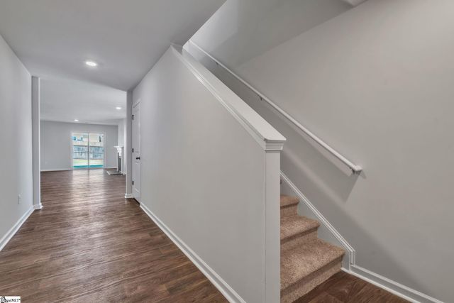 802 Ashwood Way, Easley, SC 29640