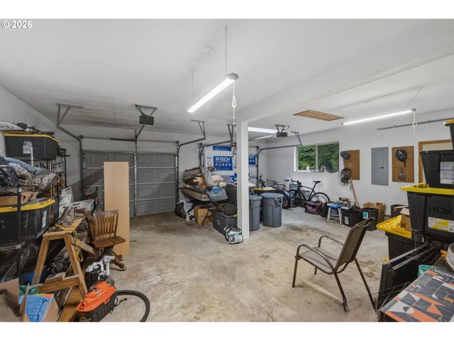 88600 TROUT POND Ln, Bandon, OR 97411