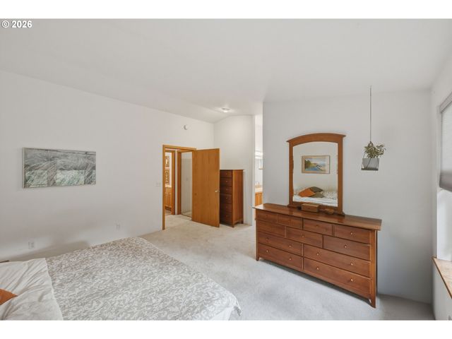 88600 TROUT POND Ln, Bandon, OR 97411