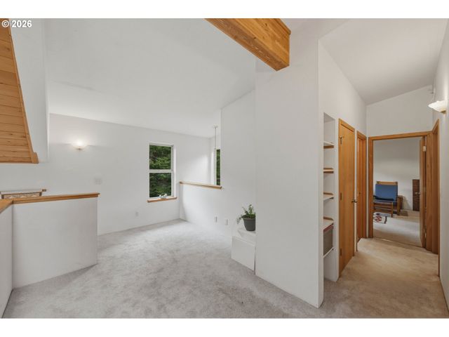 88600 TROUT POND Ln, Bandon, OR 97411