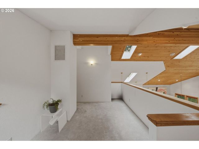 88600 TROUT POND Ln, Bandon, OR 97411