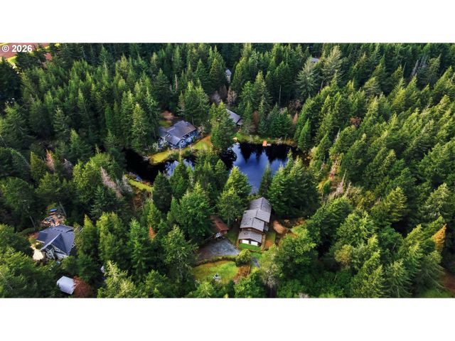 88600 TROUT POND Ln, Bandon, OR 97411