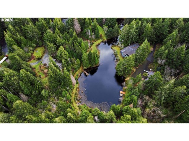 88600 TROUT POND Ln, Bandon, OR 97411