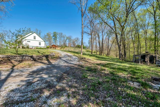 3663 Cainsville Rd, Lebanon, TN 37090