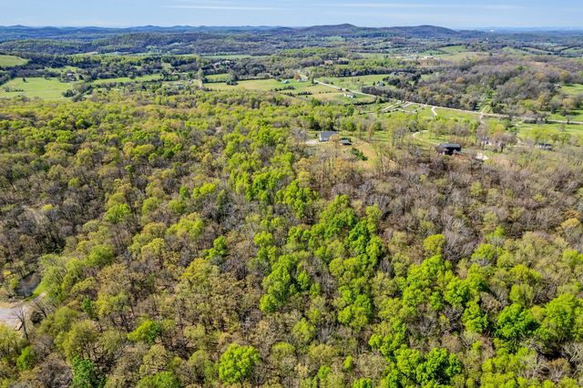 3663 Cainsville Rd, Lebanon, TN 37090