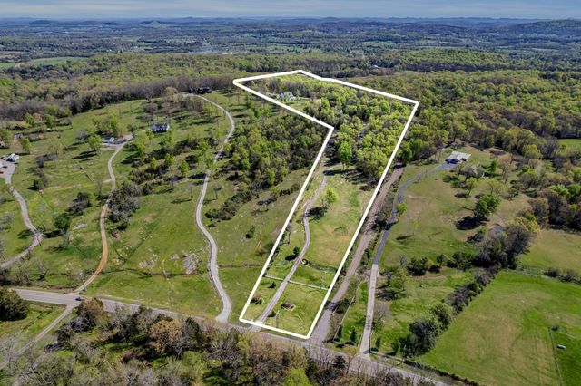 3663 Cainsville Rd, Lebanon, TN 37090